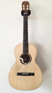 Parlor 00 Hermine face Lutherie Thomas NOËL