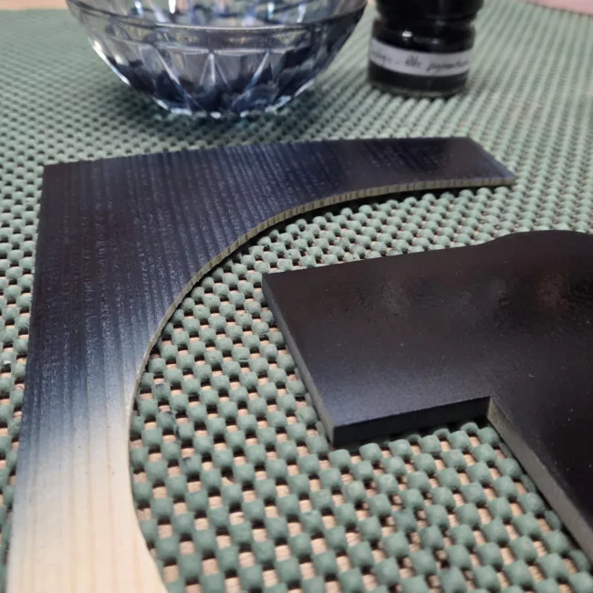 Fabrication basse Mylio chez Lutherie Thomas NOËL